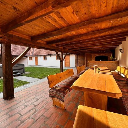 Hostal Ruralna Kuca Za Odmor Kablarovo Brdo Krnjak Exterior foto
